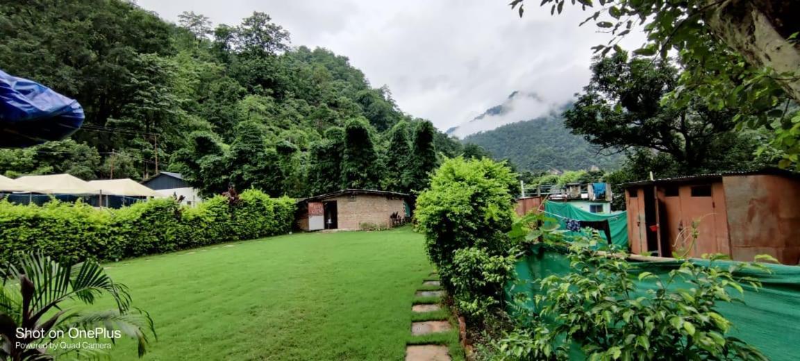 Treepie Resorts Rishīkesh Buitenkant foto